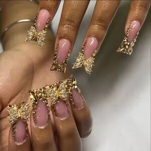 24 piece 3D Press On Nails